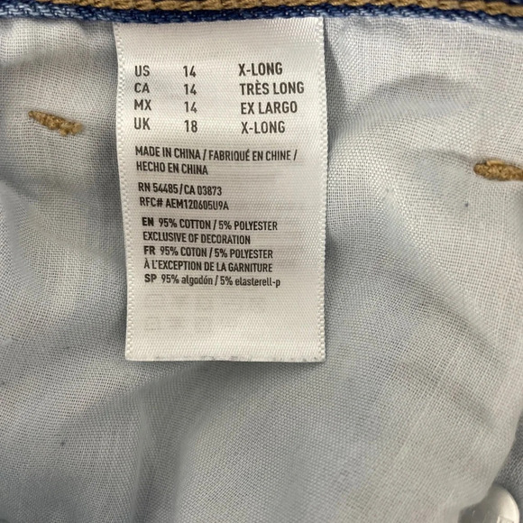 American Eagle Women’s Mom Jeans Hi Rise Straight Destroyed Faded Size 14 X-long - Picture 11 of 14